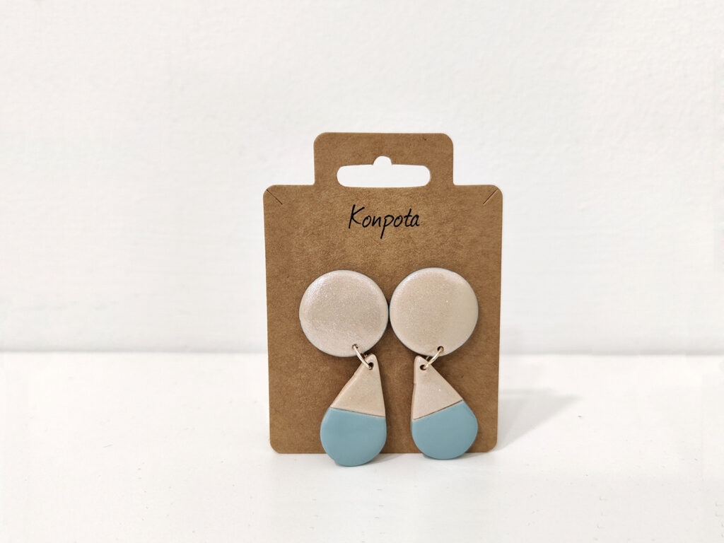<span class="new">BERRIA/NEW</span> Pendientes Manzana