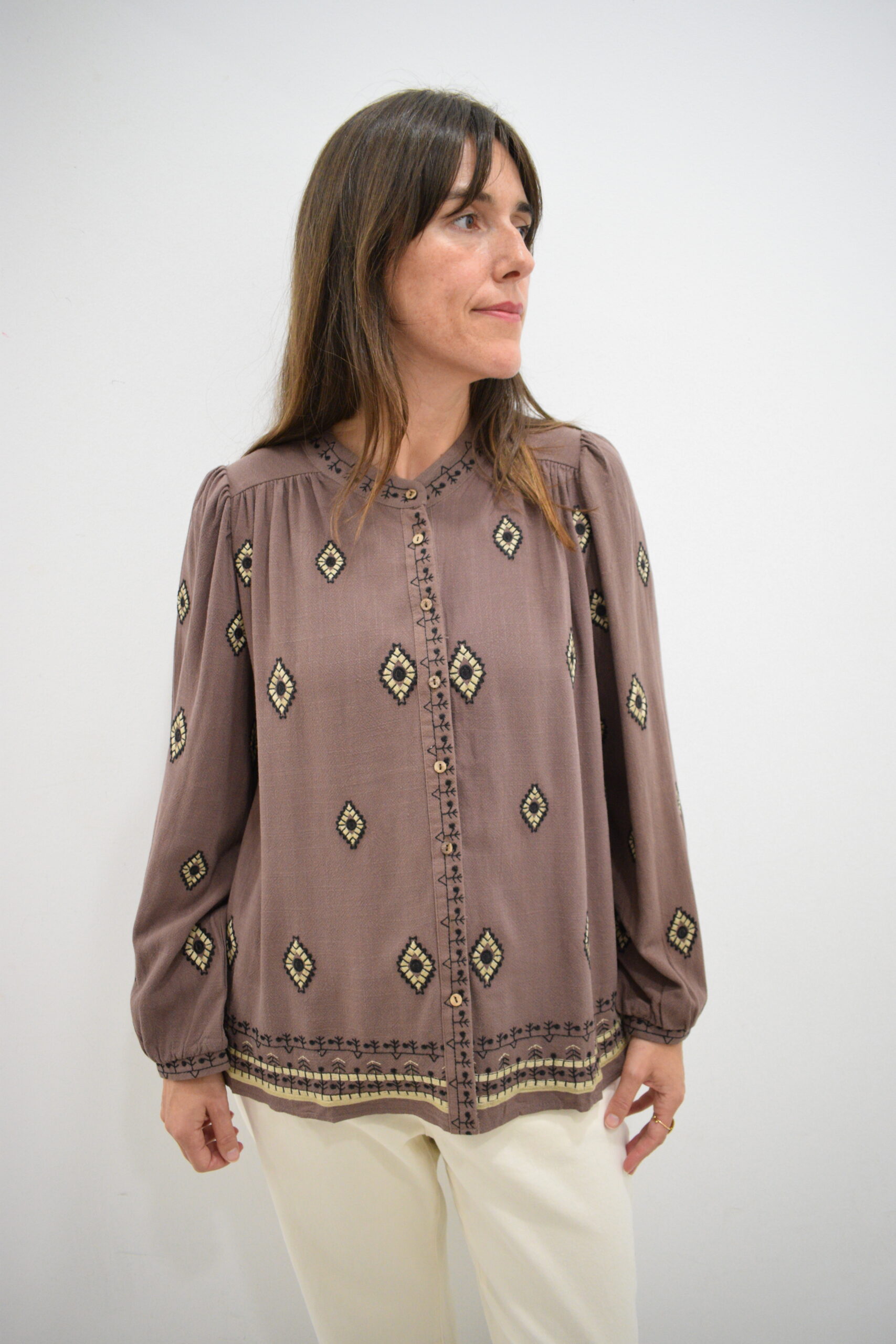 BERRIA/NEW Camisa Liher 4 BERRIA/NEW Camisa Liher - Imagen 3