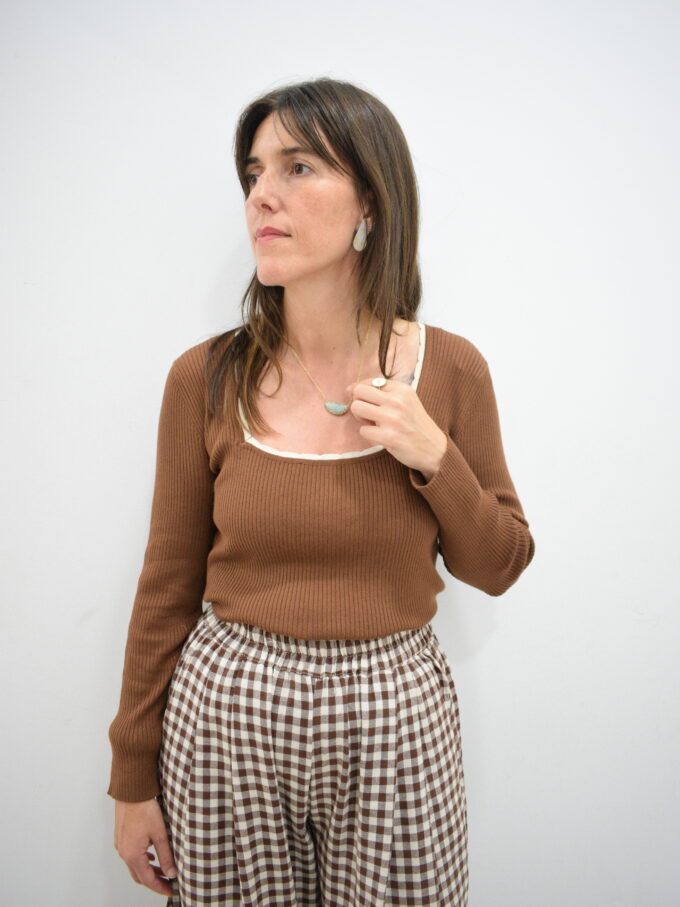 BERRIA /NEW Camiseta marrón Samara