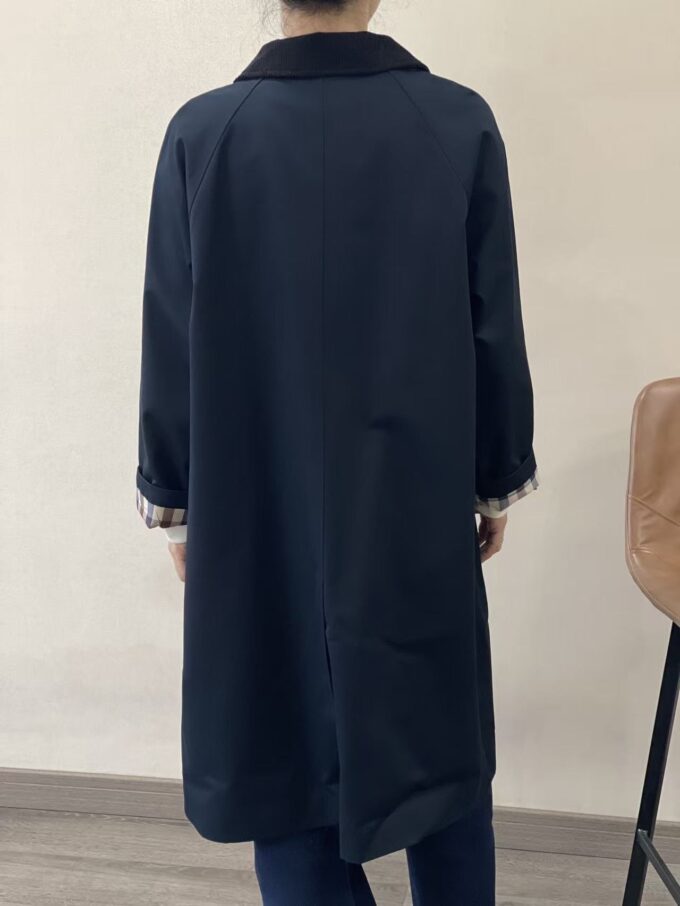 BERRIA/NEW Gabardina Kattalin - Imagen 4