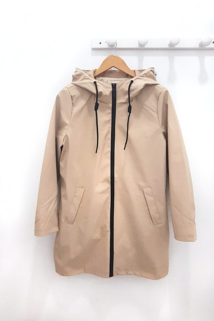 BERRIA/NEW Chubasquero beige Ura