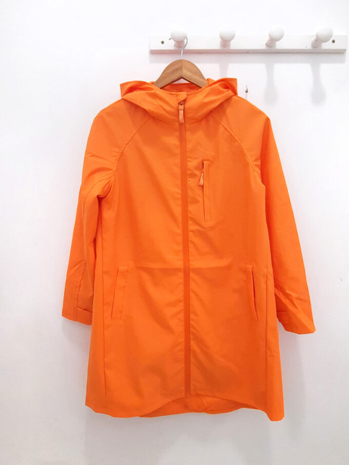 BERRIA/NEW Chubasquero naranja Trumoi