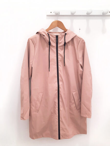 <span class="new">BERRIA/NEW</span>  Chubasquero rosa Ura