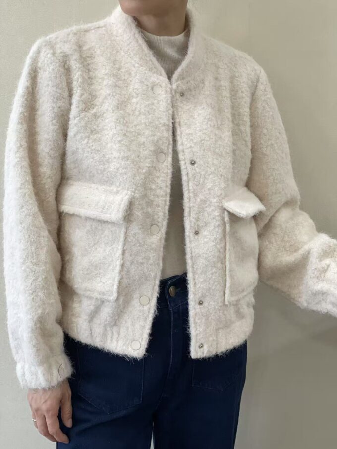 BERRIA/NEW Bomber blanca Rafaela - Imagen 2