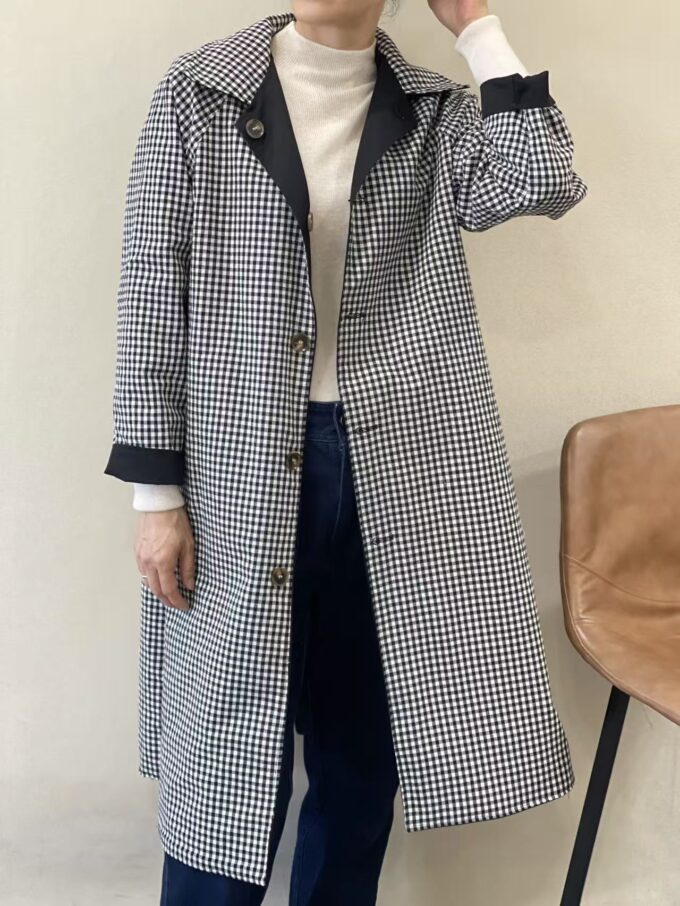 BERRIA/NEW Gabardina negra reversible Helene - Imagen 2