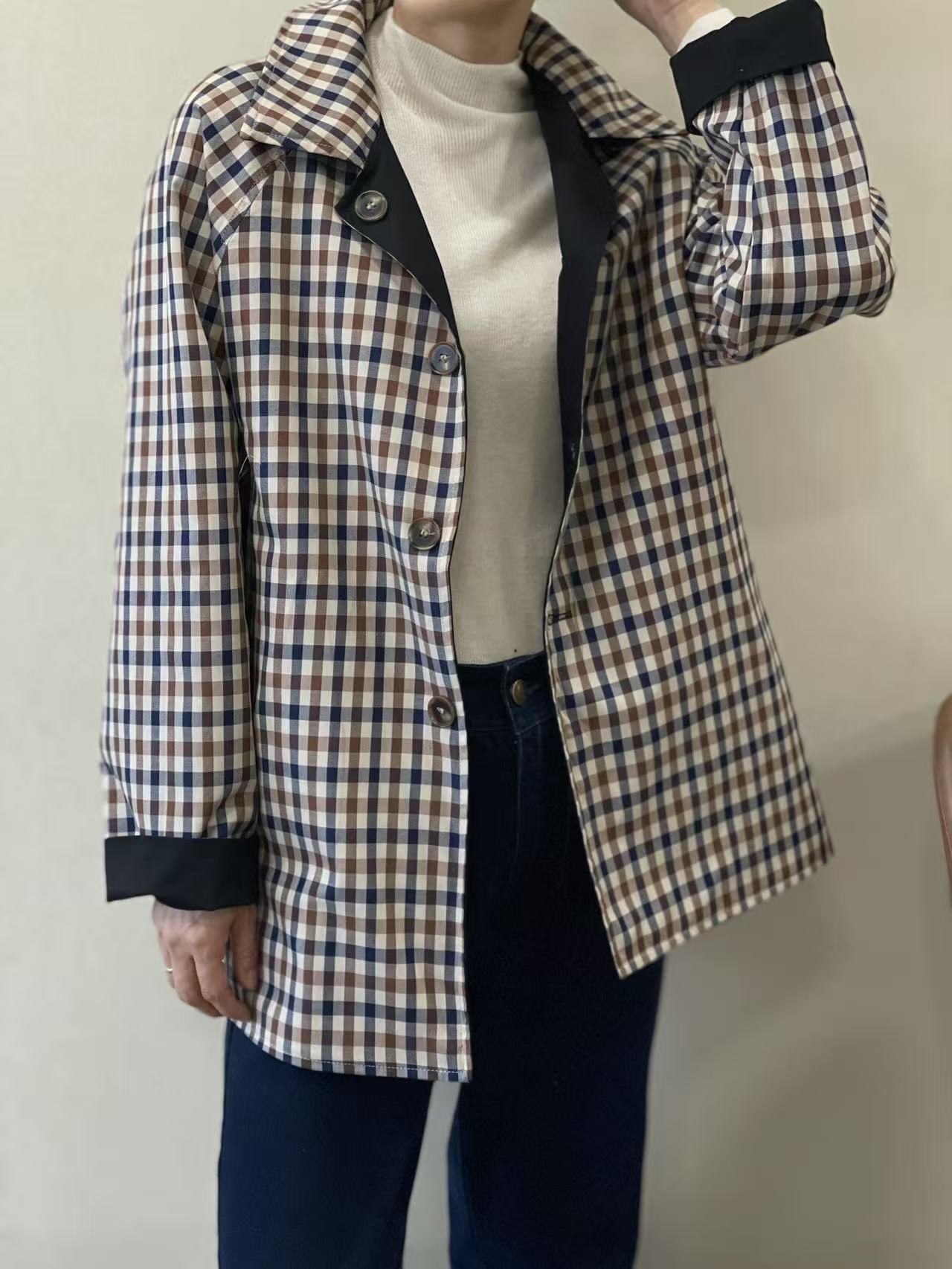 BERRIA/NEW Gabardina negra reversible Morin 3 BERRIA/NEW Gabardina negra reversible Morin - Imagen 2