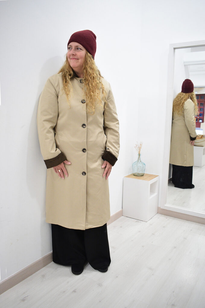 BERRIA/NEW Gabardina beige Alia