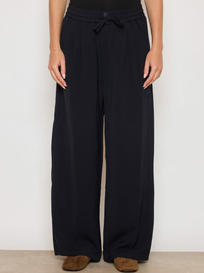 BERRIA/NEW Pantalón azul marino Tobias