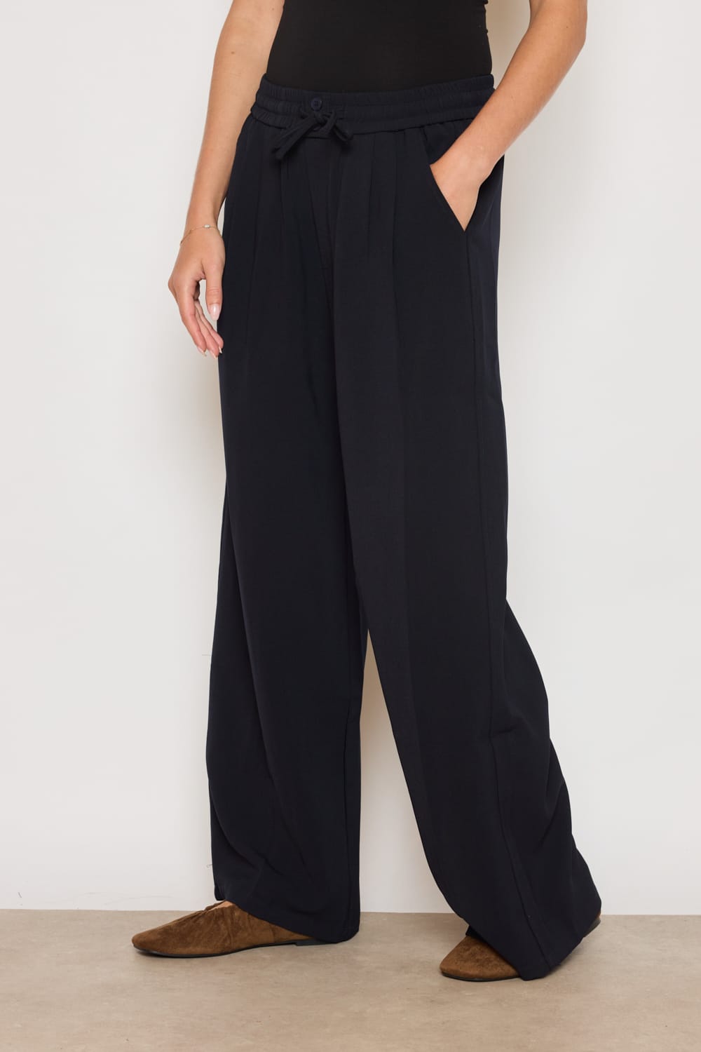 BERRIA/NEW Pantalón azul marino Tobias 3 BERRIA/NEW Pantalón azul marino Tobias - Imagen 2