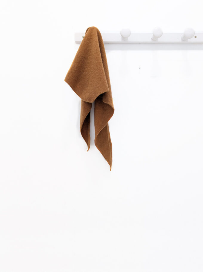 BERRIA/NEW Pañuelo marrón Hiruki