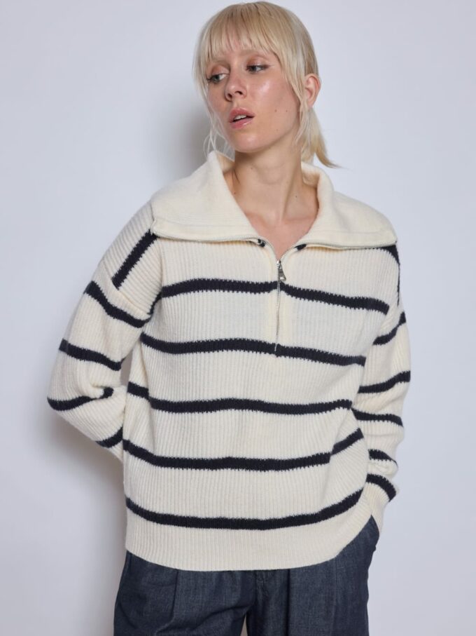 BERRIA/NEW Jersey de punto a rayas crudo y azul marino Fabio