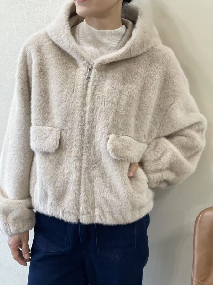 BERRIA/NEW Abrigo de pelo beige Denzel