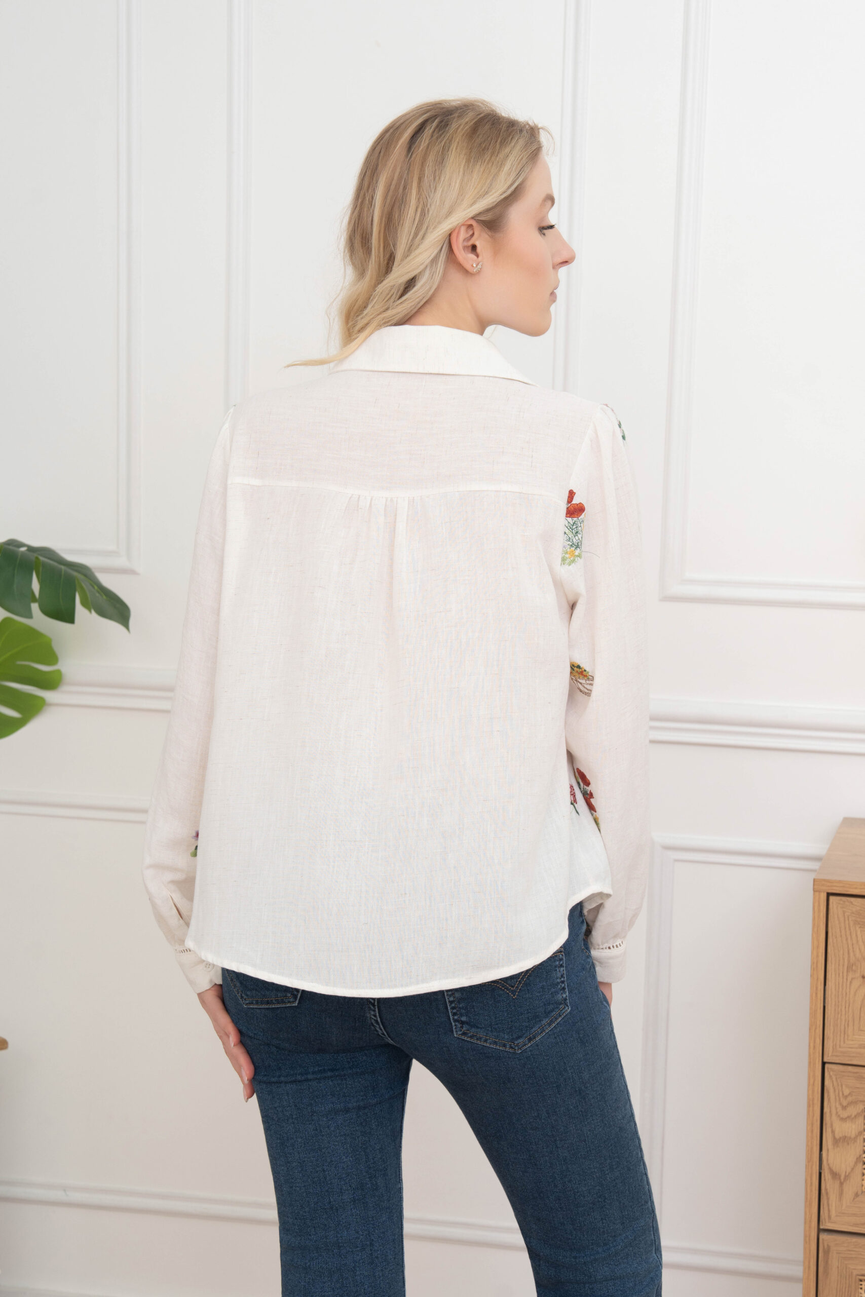 BERRIA/NEW Camisa floreada color crudo Megumi 4 BERRIA/NEW Camisa floreada color crudo Megumi - Imagen 3