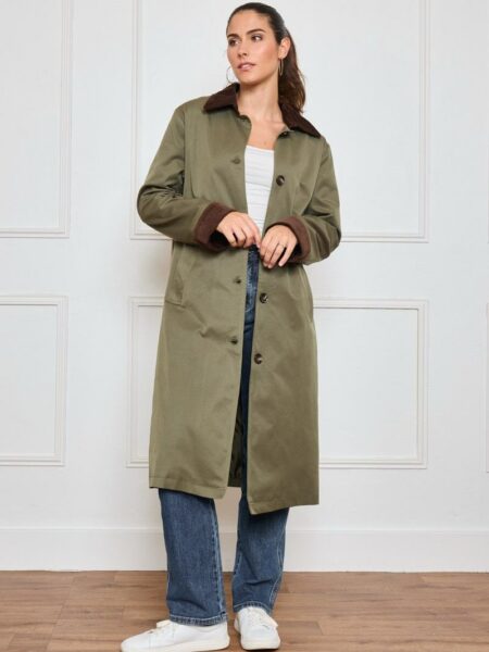 <span class="new">BERRIA/NEW</span> Gabardina kaki Alia