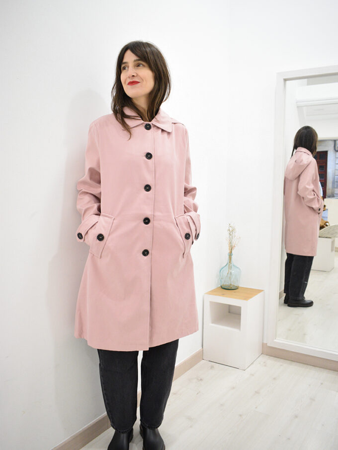 Abrigo rosa con capucha Elimy