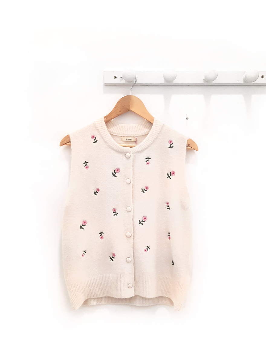 Chaleco floreado crudo vera