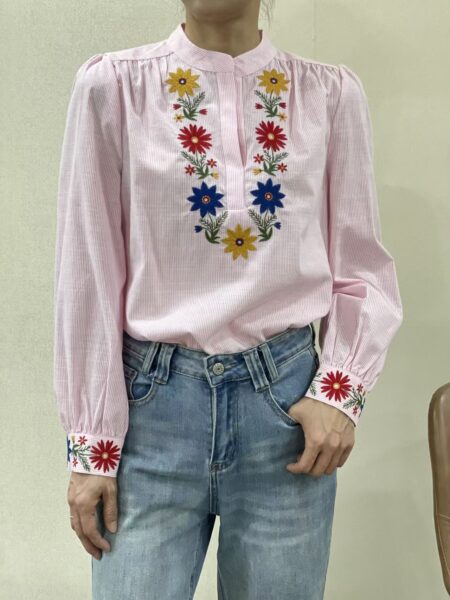 <span class="new">BERRIA/NEW</span> Camisa bordada rosa Delphine