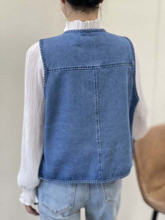 Inicio 2 Chaleco vaquero con flor bordada Noel