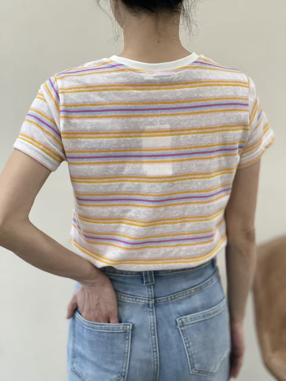 <span class="new">BERRIA/NEW</span> Camiseta de rayas Linda 5 <span class="new">BERRIA/NEW</span> Camiseta de rayas Linda - Imagen 4