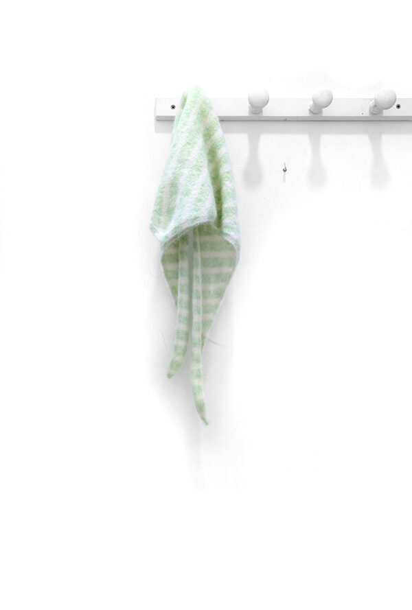 <span class="new">BERRIA/NEW</span>  Pañuelo a rayas blanco y verde Tom