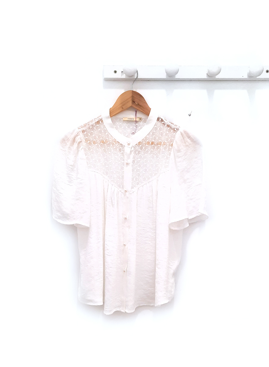 Blusa blanca lisa