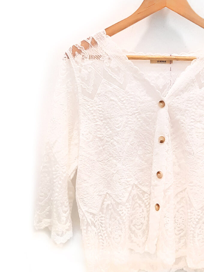 chaqueta calada blanca Luara