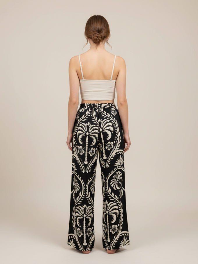 Pantalon pata ancha negro Seiji