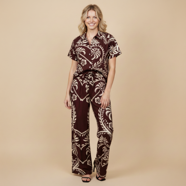 Pantalon pata ancha marron Seiji