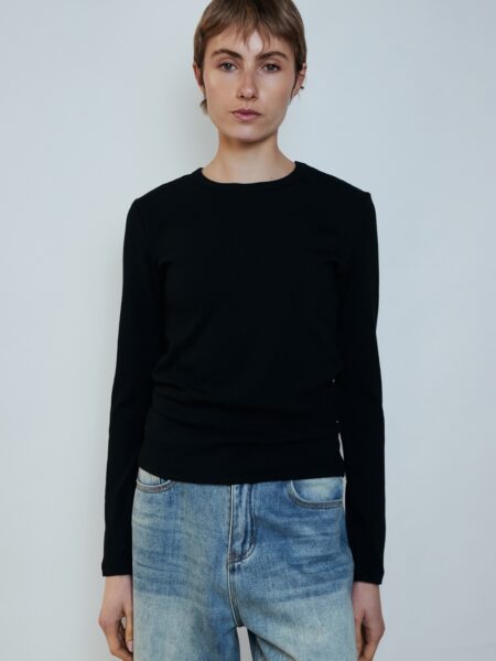 Camiseta negra Lucien