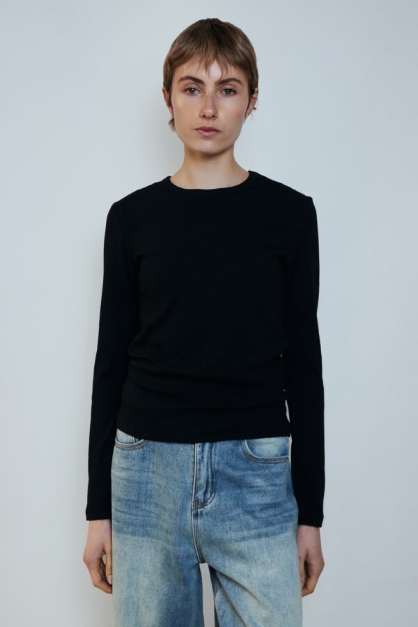 Camiseta negra Lucien