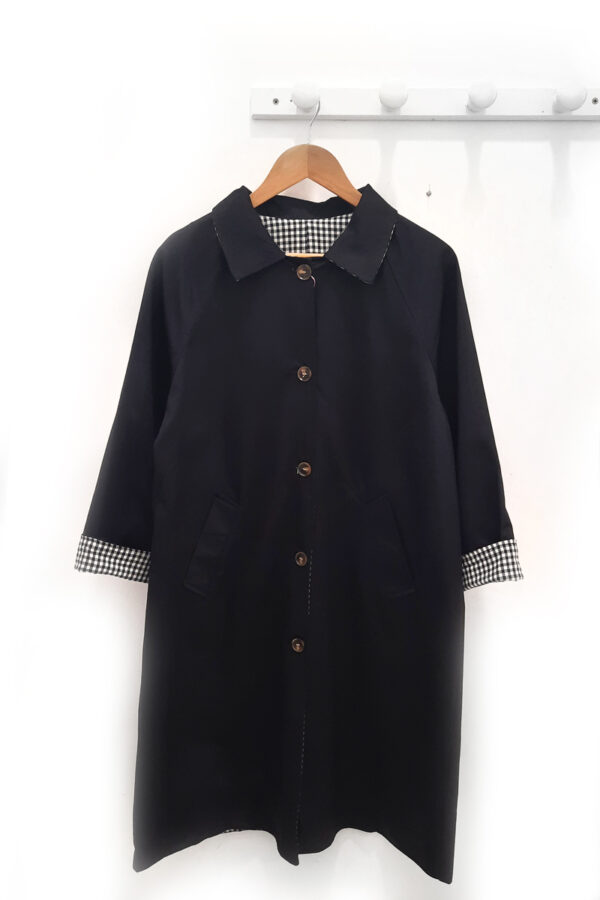 Trench negro reversible Helene