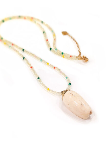 Colgante amarillo Maskorra