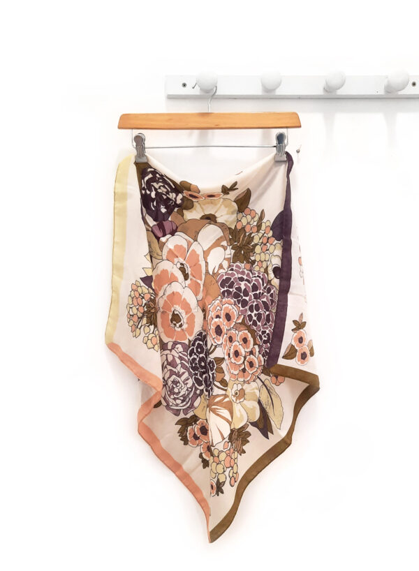 Pañuelo de flores Kortazar