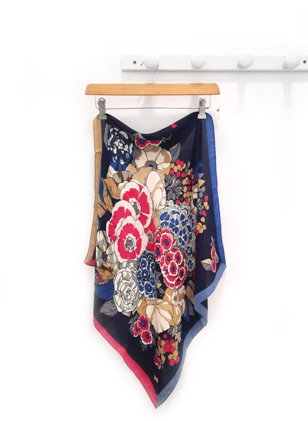 Pañuelo de flores Kortazar