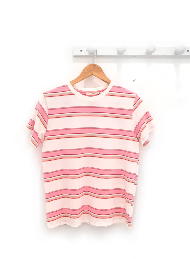 Camiseta de rayas rosas Amaia cuello redondo