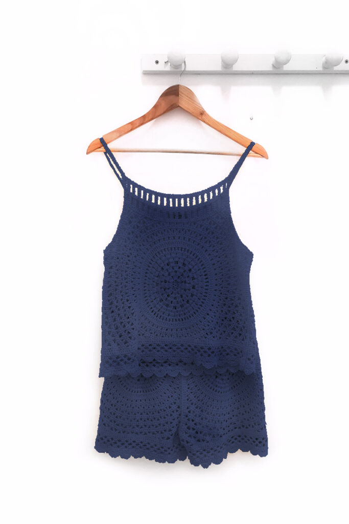 Conjunto top y pantalon corto azul marino Diego