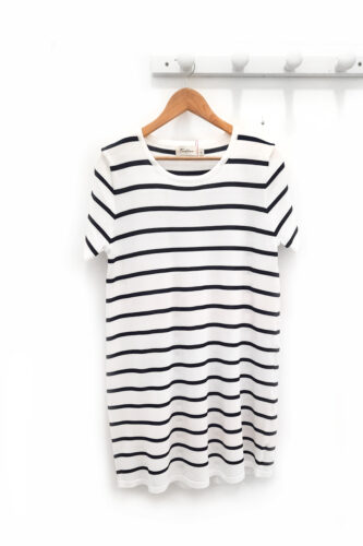 Vestido de rayas azul marino y blanco Jansen