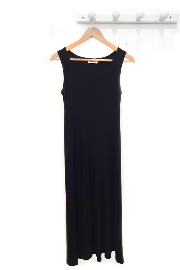 Vestido negro Unax
