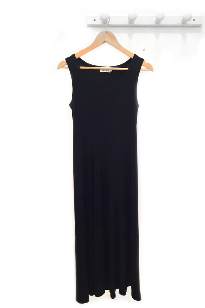 Vestido negro Unax