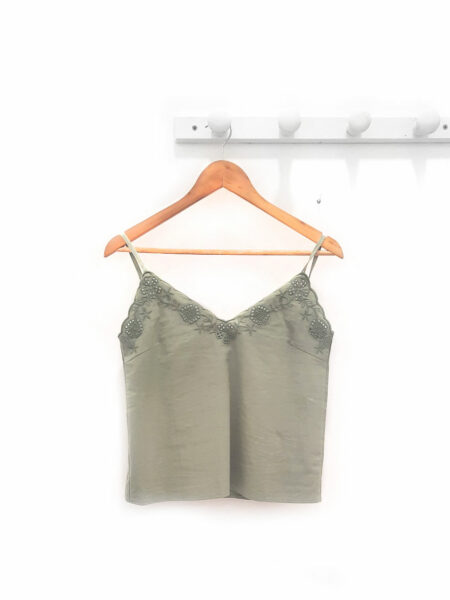 Ropa 360 Top-de-tiras-caqui-Beca_bordados