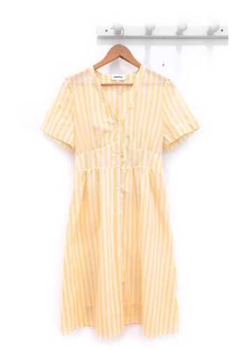 Vestido de rayas amarillas Haran escote pico