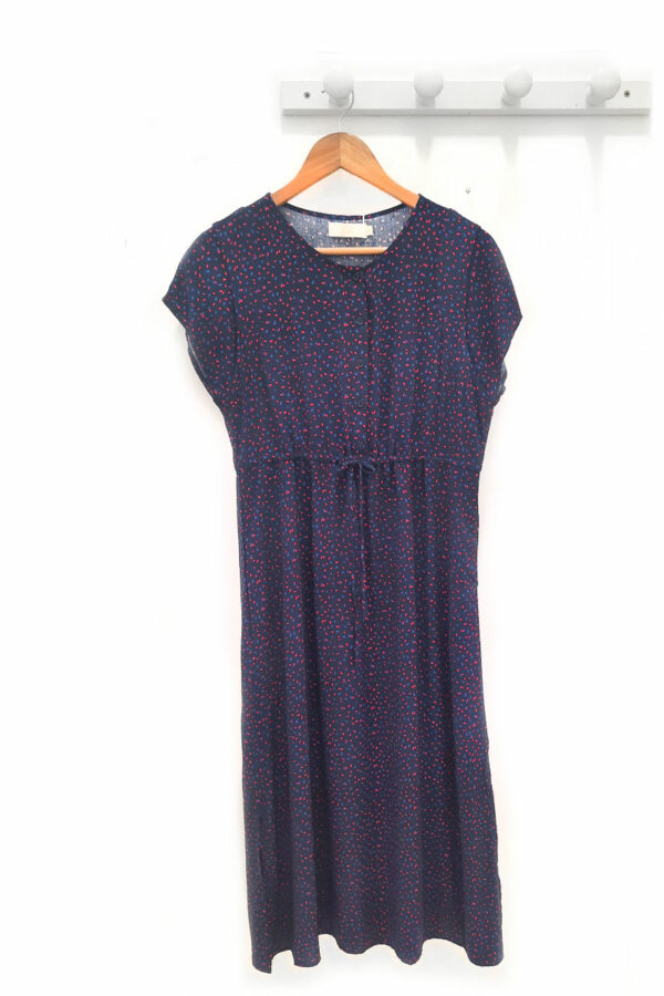 Vestido-estampado-azul-y-rojo-Wesley