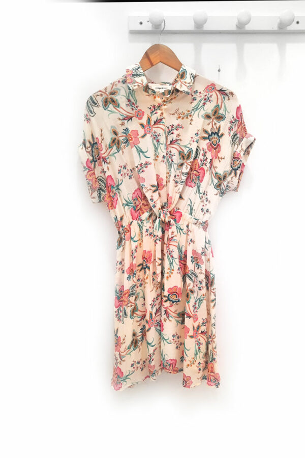 Título Vestido-estampado-de-flores-beige-Iraitz Leyenda Descripción URL del archivo: https://konpotashop.com/wp-content/uploads/2026/07/Vestido-estampado-de-flores-beige-Iraitz.jpg Copiar la URL al portapapeles Los campos obligatorios están marcados con * Excluir este adjunto del mapa del sitio Acciones de los medios seleccionadosEstablecer imagen del producto Ningún archivo seleccionado
