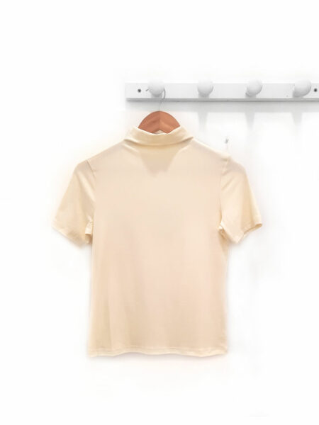 Ropa 292 Camiseta-de-manga-corta-tono-crudo-Goretti
