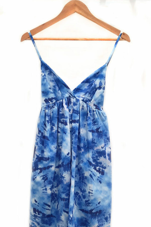 Vestido-estampado-azul-Lori-corto