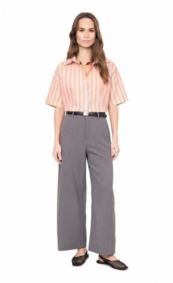 Camisa-de-rayas-naranja-Elena