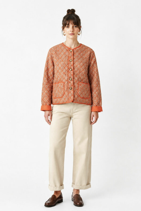 Cazadora-estampada-naranja-Satya