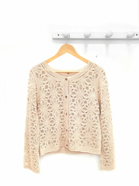 Ropa 93 Chaqueta-calada-beige-Cris