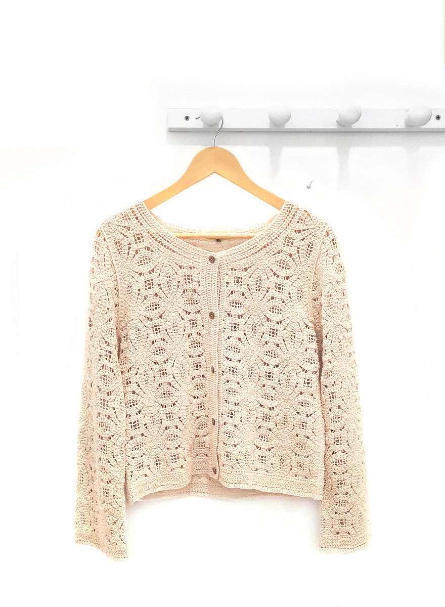 Chaqueta calada beige Kris