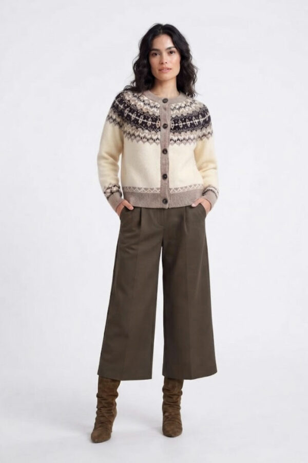 Chaqueta-manga-larga-cruda-Claire